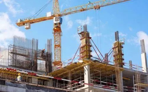 成都市消防救援支队开展在建工地消防安全检查，筑牢施工安全防线